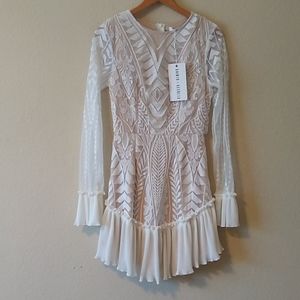 Vici White lace dress